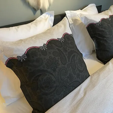 Le Manoir De Appartement Namen