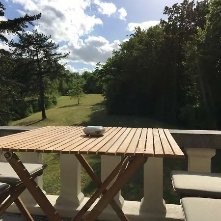 Le Manoir De Apartment